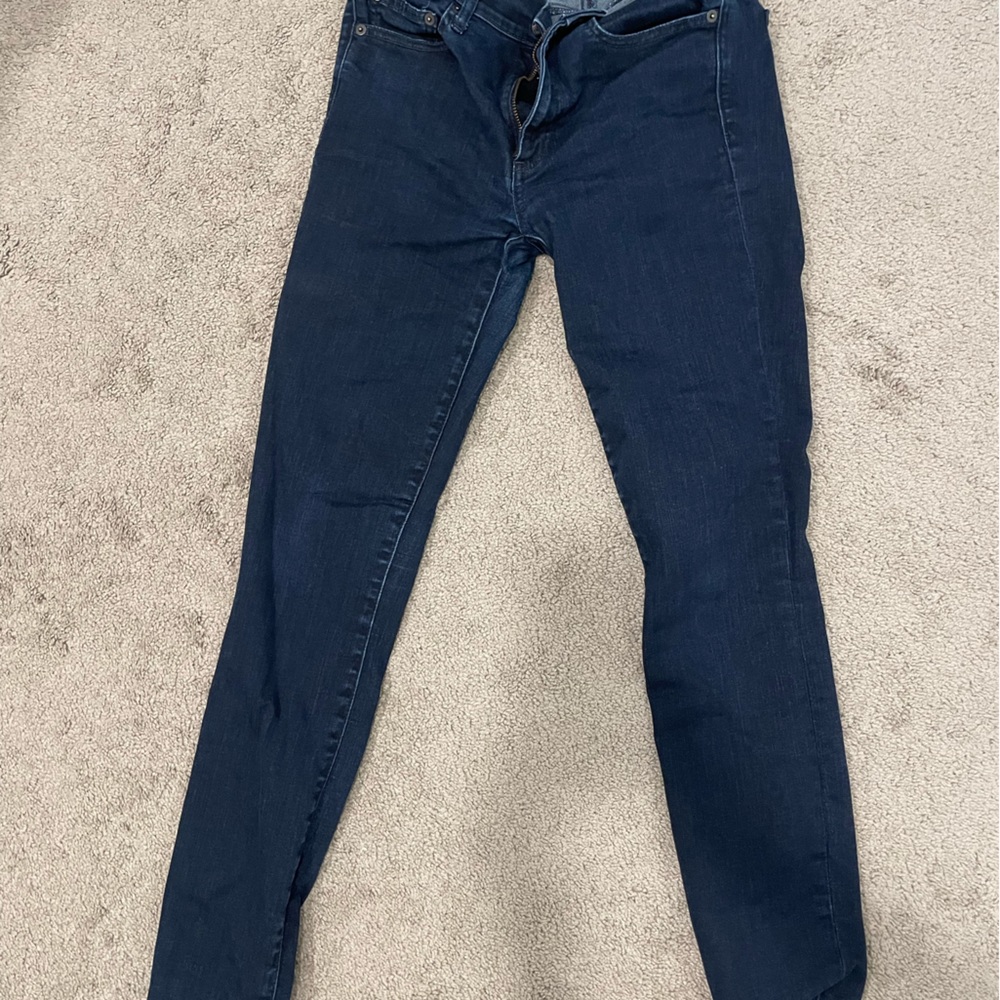 Gap skinny jeans size 27